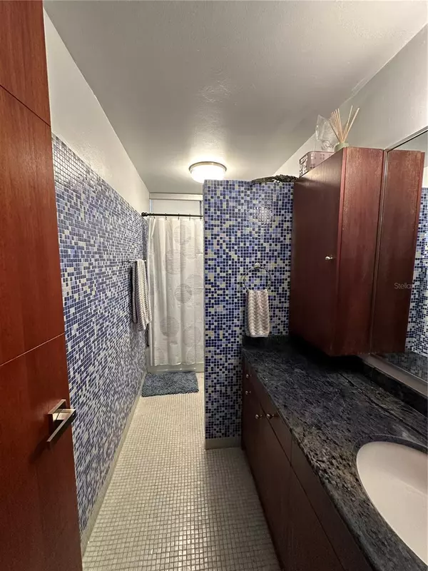 San Juan, PR 00907,1307 AVENIDA MAGDALENA #2