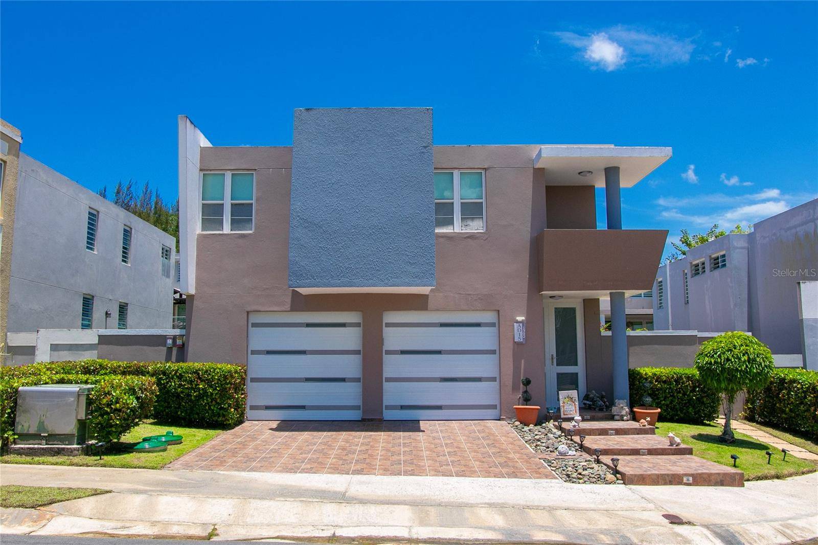 AD-15 CALLE AGUAS CLARAS #AD-15, Toa Alta, PR 00953