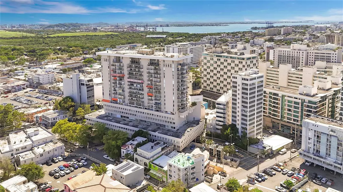 San Juan, PR 00909,1607 AVE PONCE DE LEON #LM16