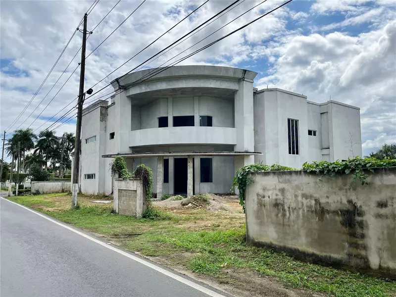 695 PR RD 695 KM HM 5.7, Dorado, PR 00646