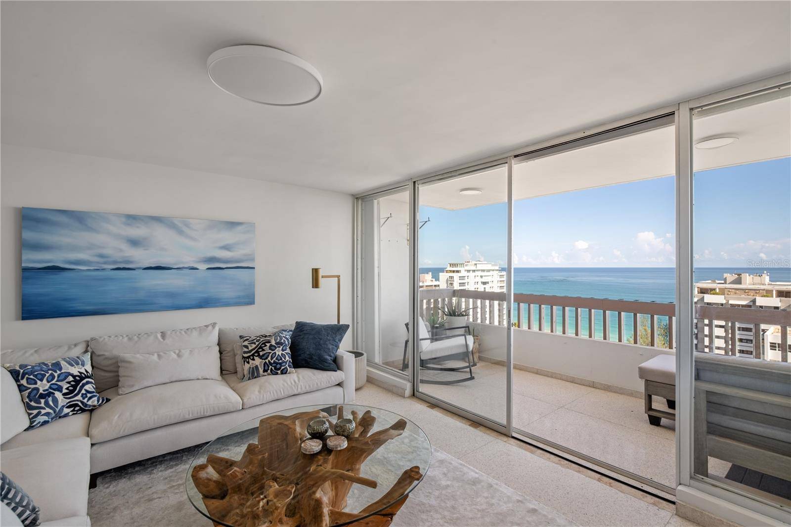 70 KINGS COURT #17C, San Juan, PR 00911