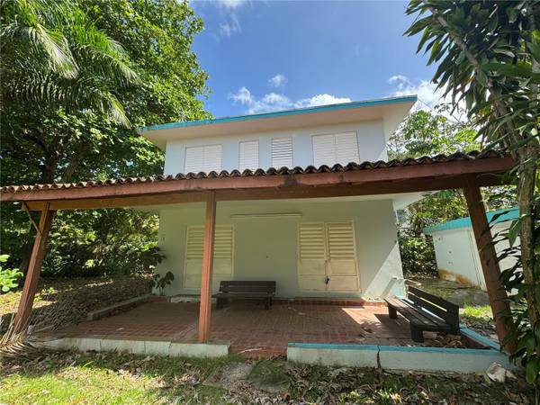 6F BRENAS ESTATE, Vega Alta, PR 00692