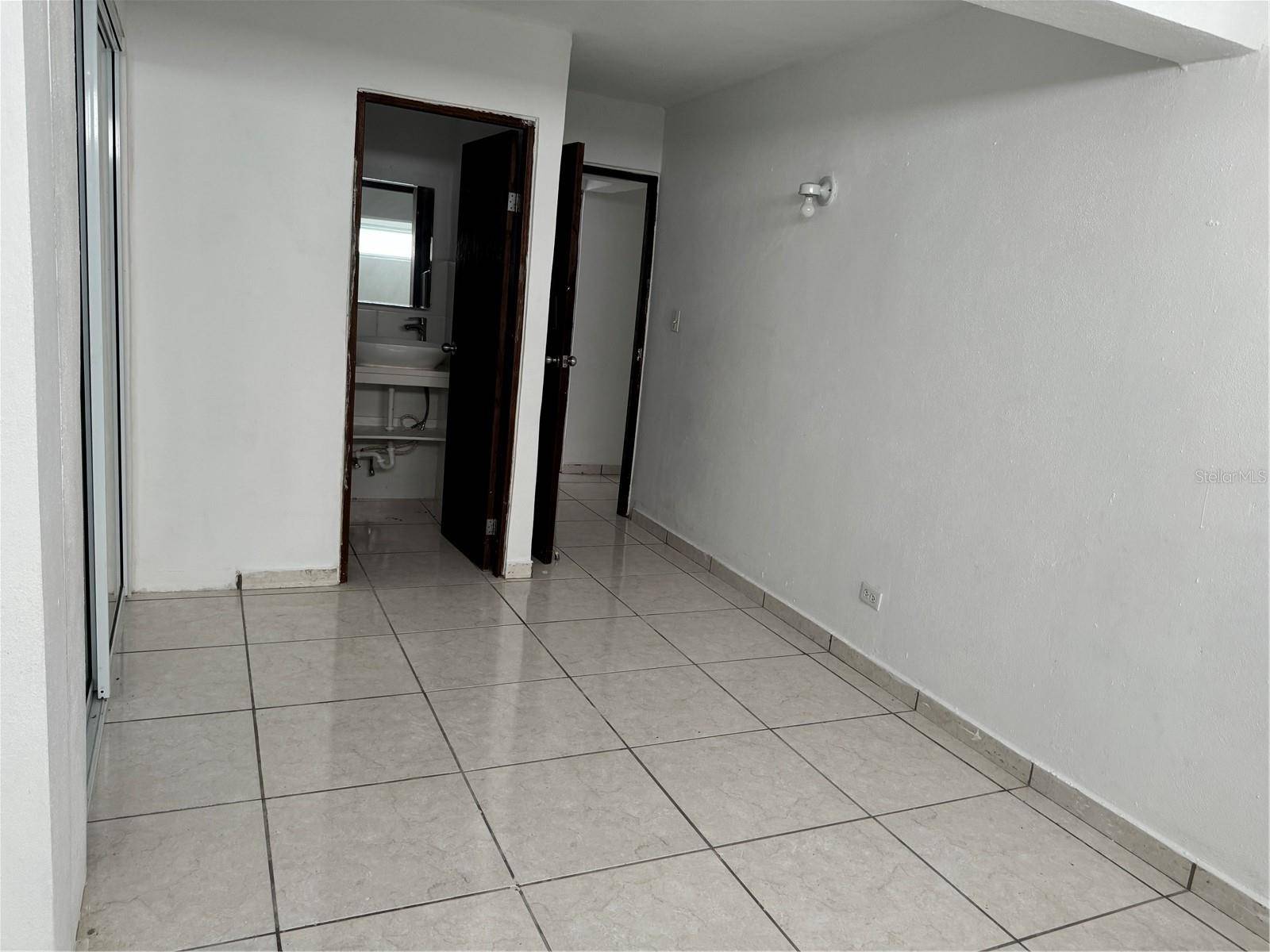 Juncos, PR 00777,Bo. Valenciano CARR. 188