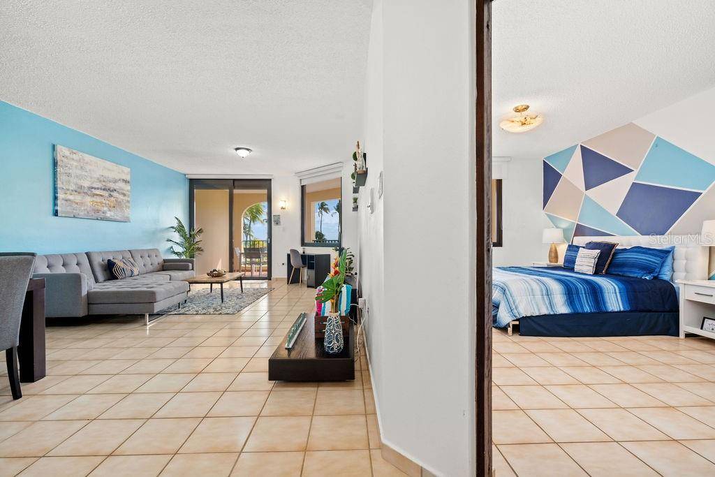 Humacao, PR 00791,190 CANDELERO DR #217