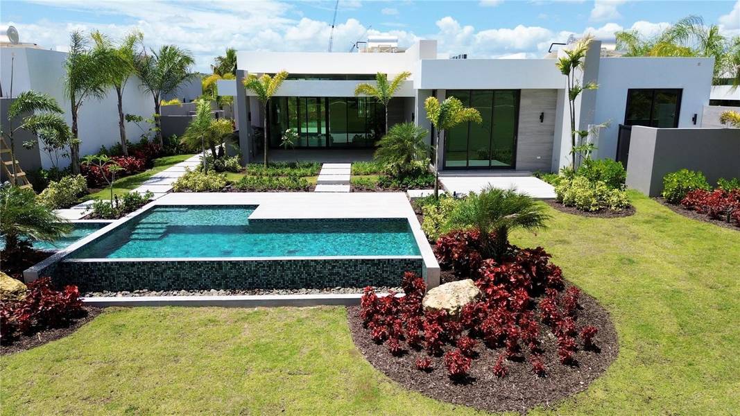 The Isles, #55 LAKEFRONT HOME, , Dorado, PR 00646