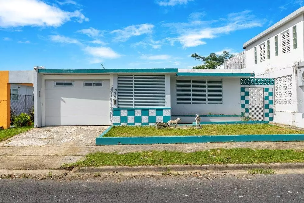 San Juan, PR 00924,URB COUNTRY CLUB HYPOLAIS #979