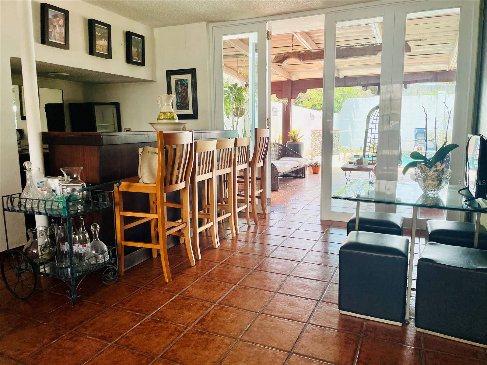 Guaynabo, PR 00966,Urb. Torrimar PASEO DE LA ALHAMBRA #1-16