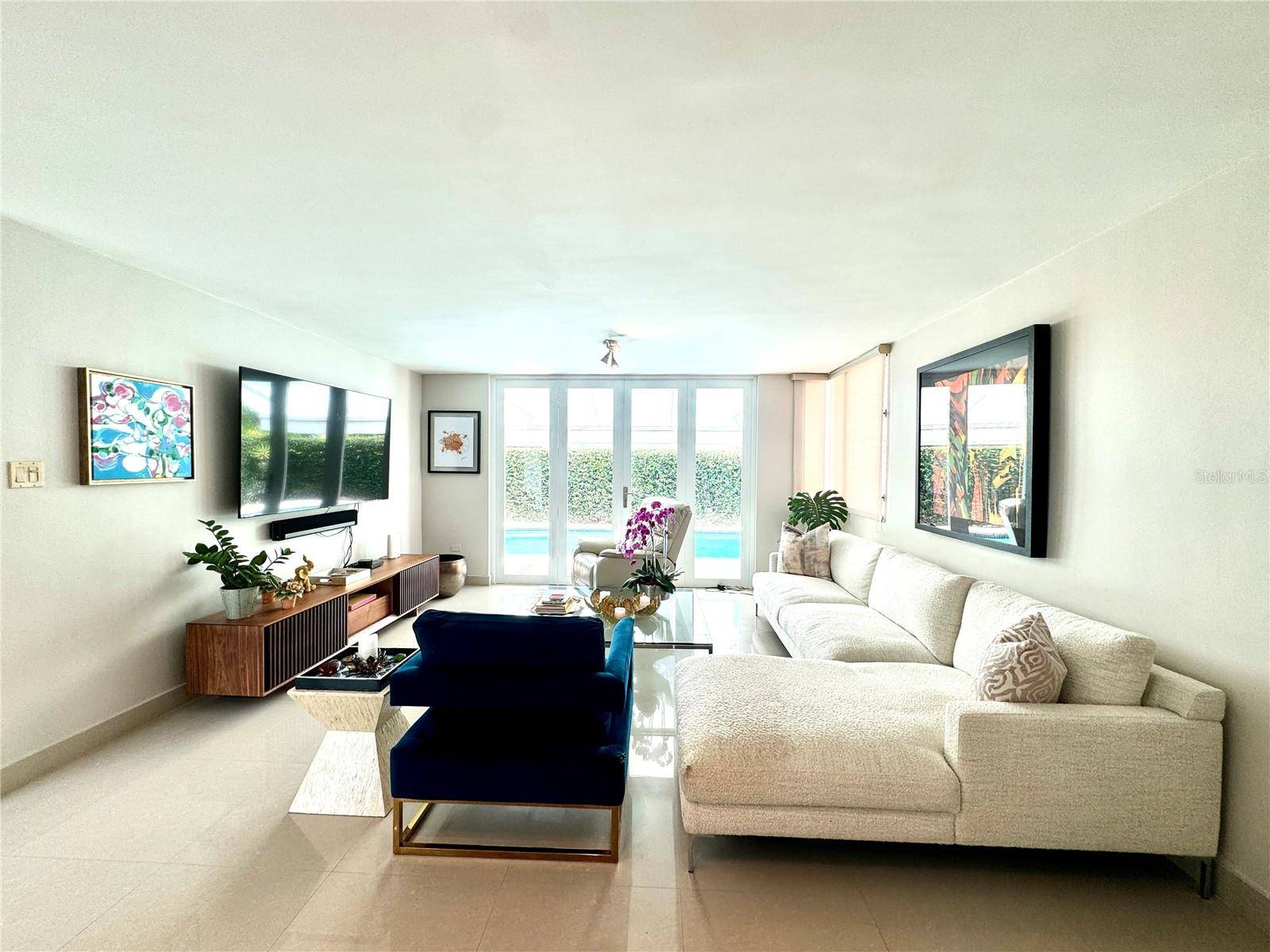 Guaynabo, PR 00969,M-12 TORTOLA