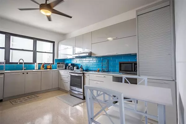 San Juan, PR 00912,267 SAN JORGE STREET, SANTURCE #8A