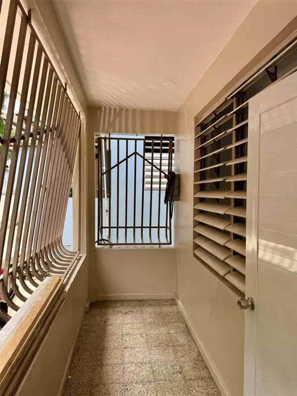 Naranjito, PR 00719,Carr #152 Km 19.3 BO ANONES SOLAR 13