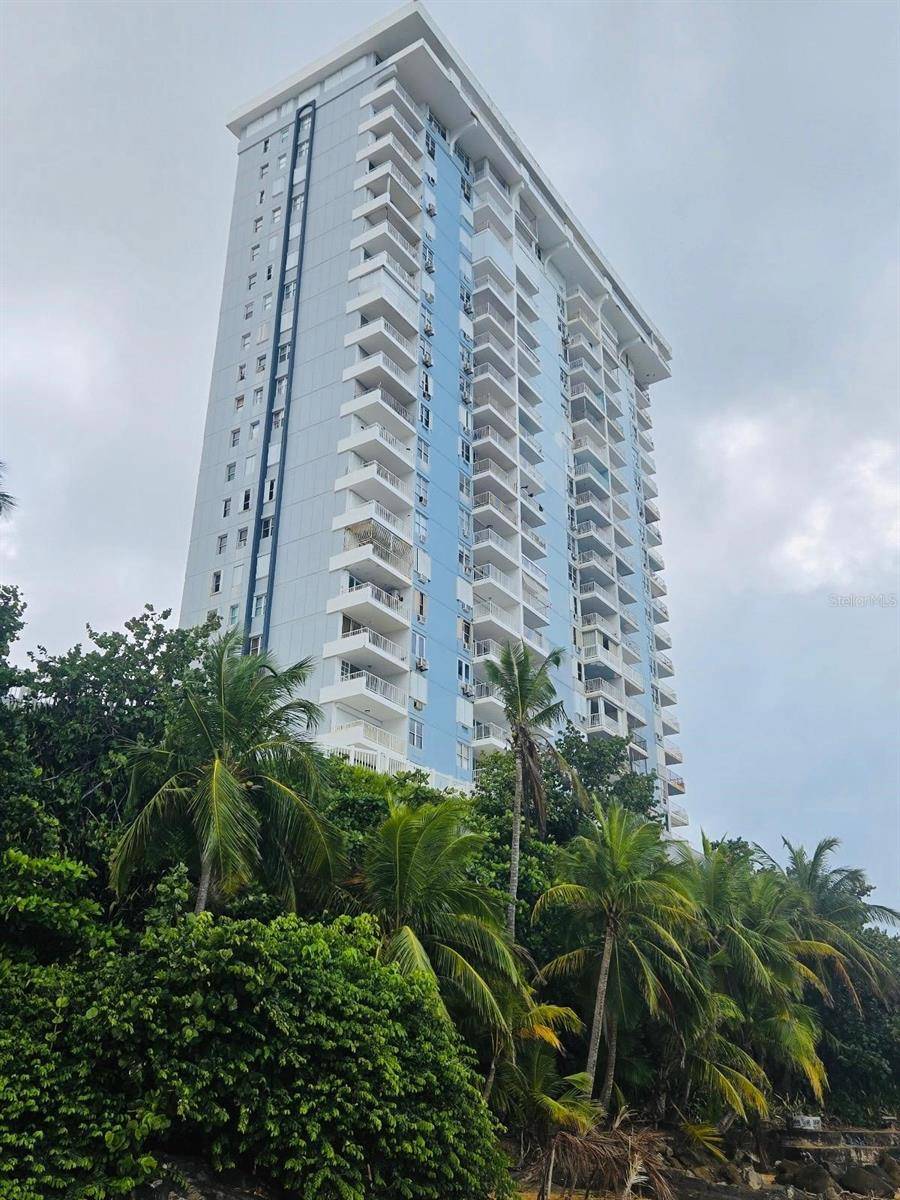 4D OESTE II SANDY HILLS #4, Luquillo, PR 00773