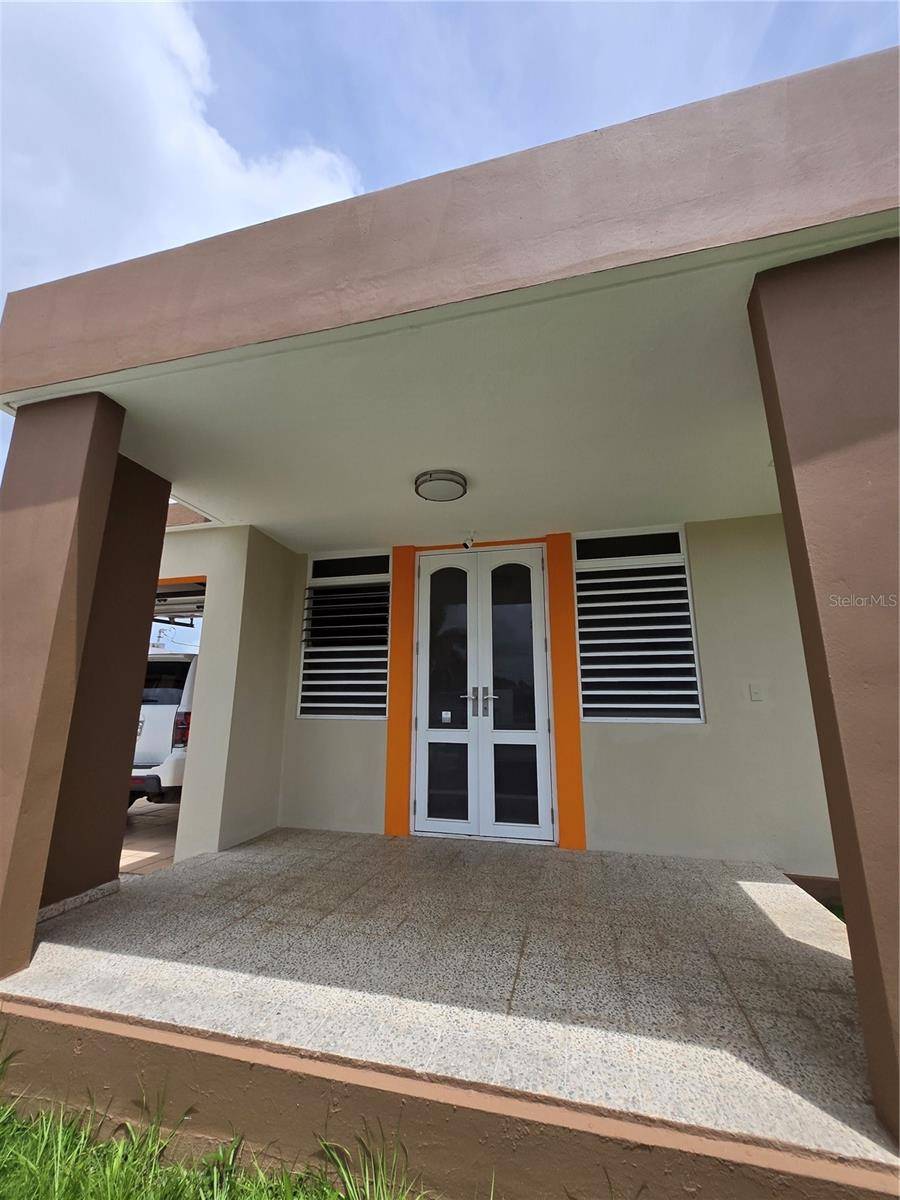 Guaynabo, PR 00969,26 L LINCOLN URB PARKVILLE