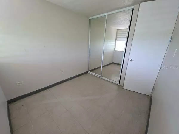 San Juan, PR 00924,0 CALLE ELDER RIO #1