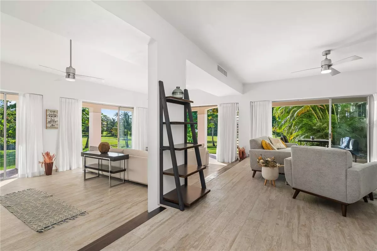 Dorado, PR 00646,5 FAIRWAYS VILLAGE DR