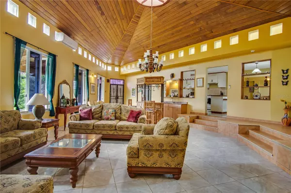 Lares, PR 00669,Carr 129 KM.HM 11.0