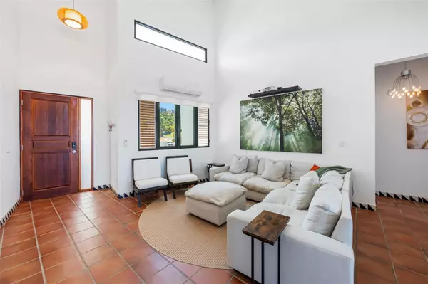 Rio Grande, PR 00745,6000 Rio Mar Boulevard RIO  MAR  VISTAS  DEL CACIQUE CLUSTER 7 #7141