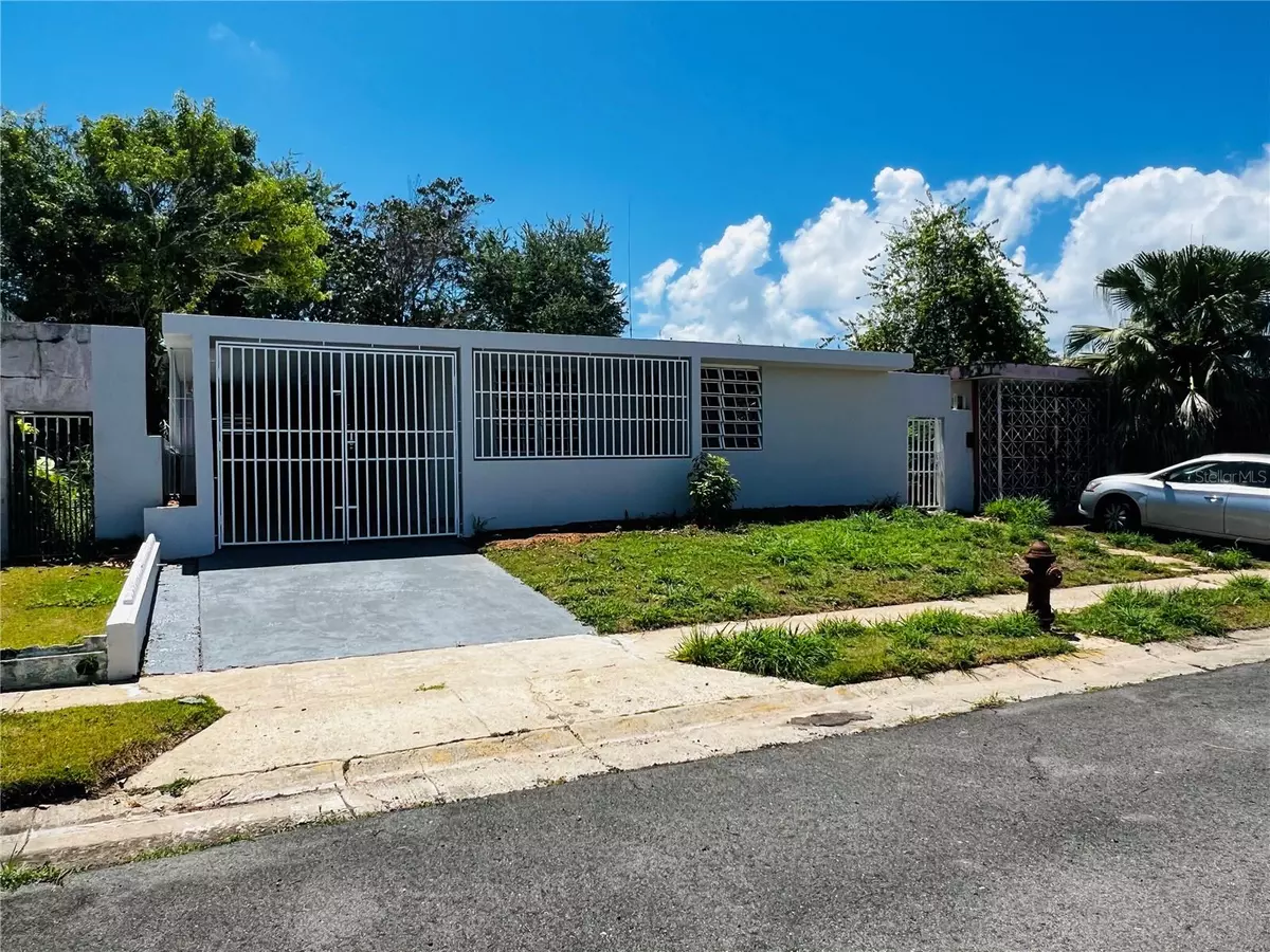 Arecibo, PR 00612,D23 CALLE BAMBU