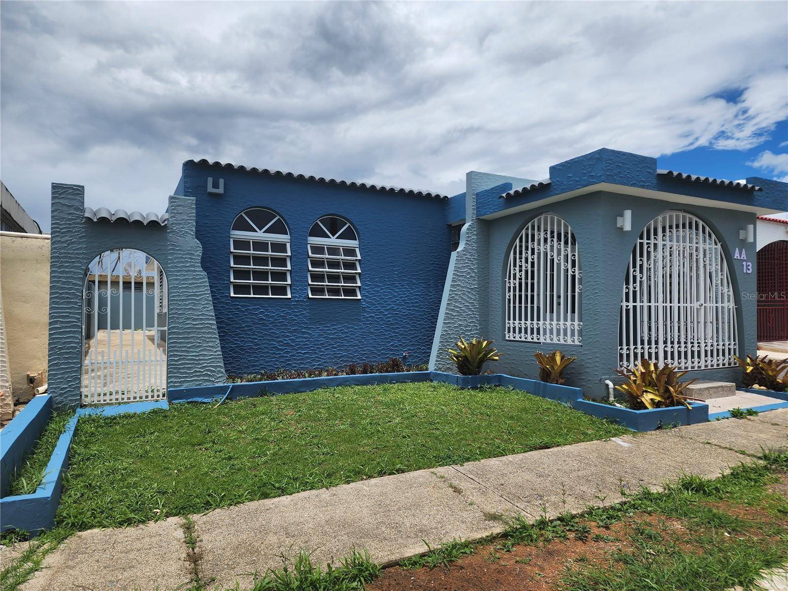 AA 13 NUMBER 20, Bayamon, PR 00957
