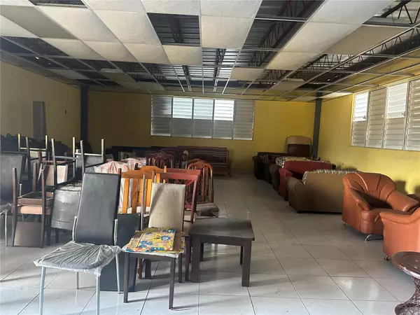 Yabucoa, PR 00767,#56 CALLE CRISTOBAL COLON