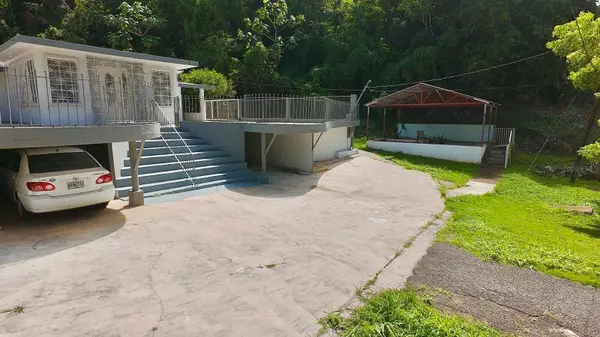 Manati, PR 00674,44.3 KM HM ST