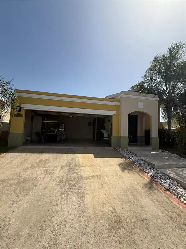 Humacao, PR 00791,112 FAIRWAY DR