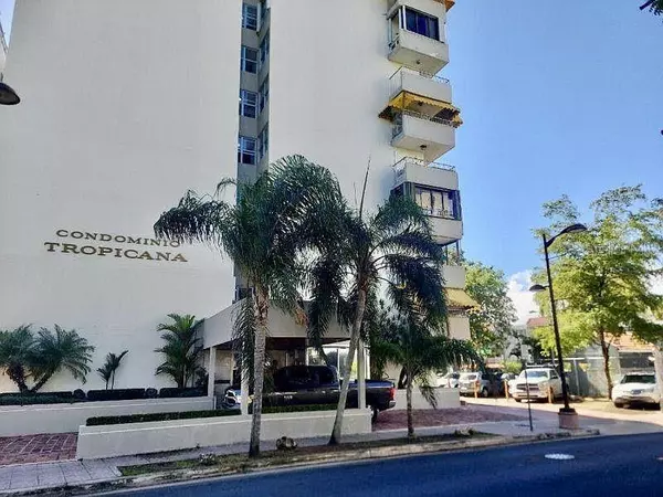 1104 A JOSÉ M. TARTAK AVE #1104 A, Carolina, PR 00979
