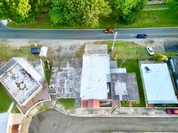 Naguabo, PR 00718,CALLE 2 VILLA DEL ROSARIO #D5