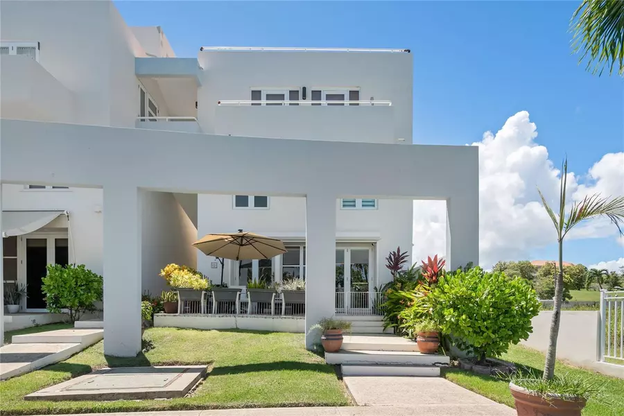 Palmarina Club HARBOUR DRIVE #1, Humacao, PR 00791