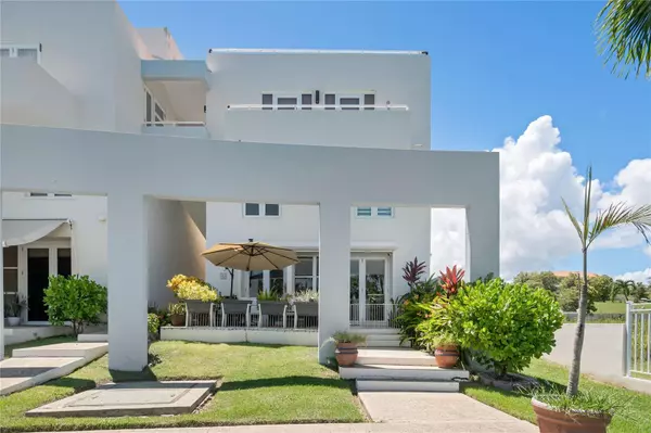 Palmarina Club HARBOUR DRIVE #1, Humacao, PR 00791
