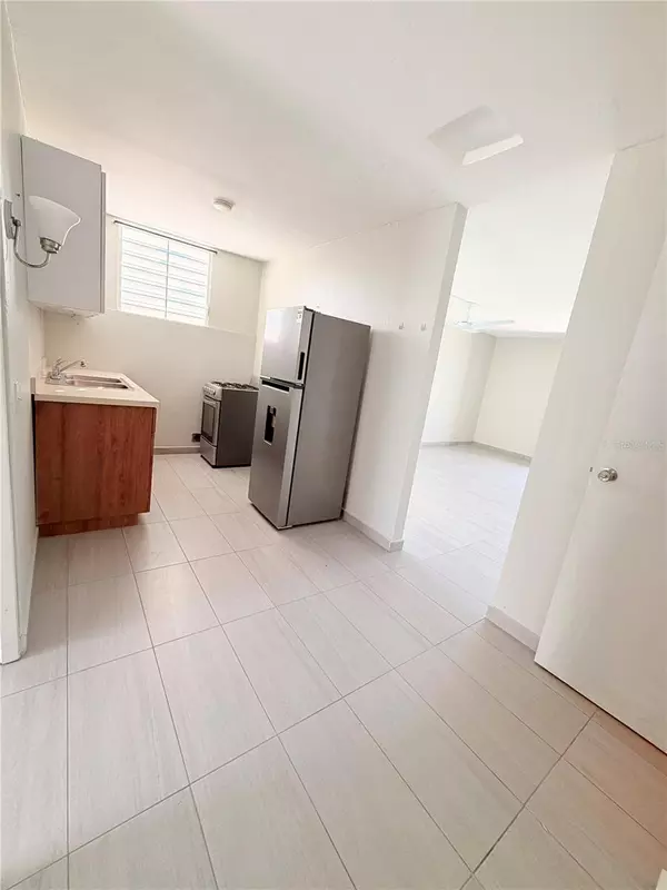 Carolina, PR 00983,NR10 Via Apt 3 VILLA FONTANA