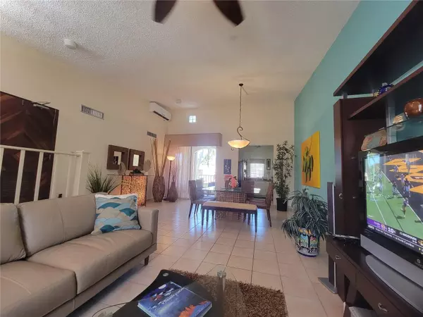 Humacao, PR 00791,150 CANDELERO DR #798