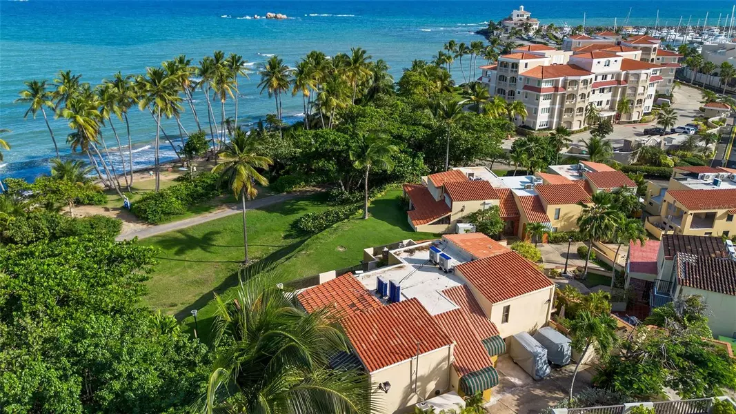 CLUB VILLA HARBOUR DRIVE #45, Humacao, PR 00791