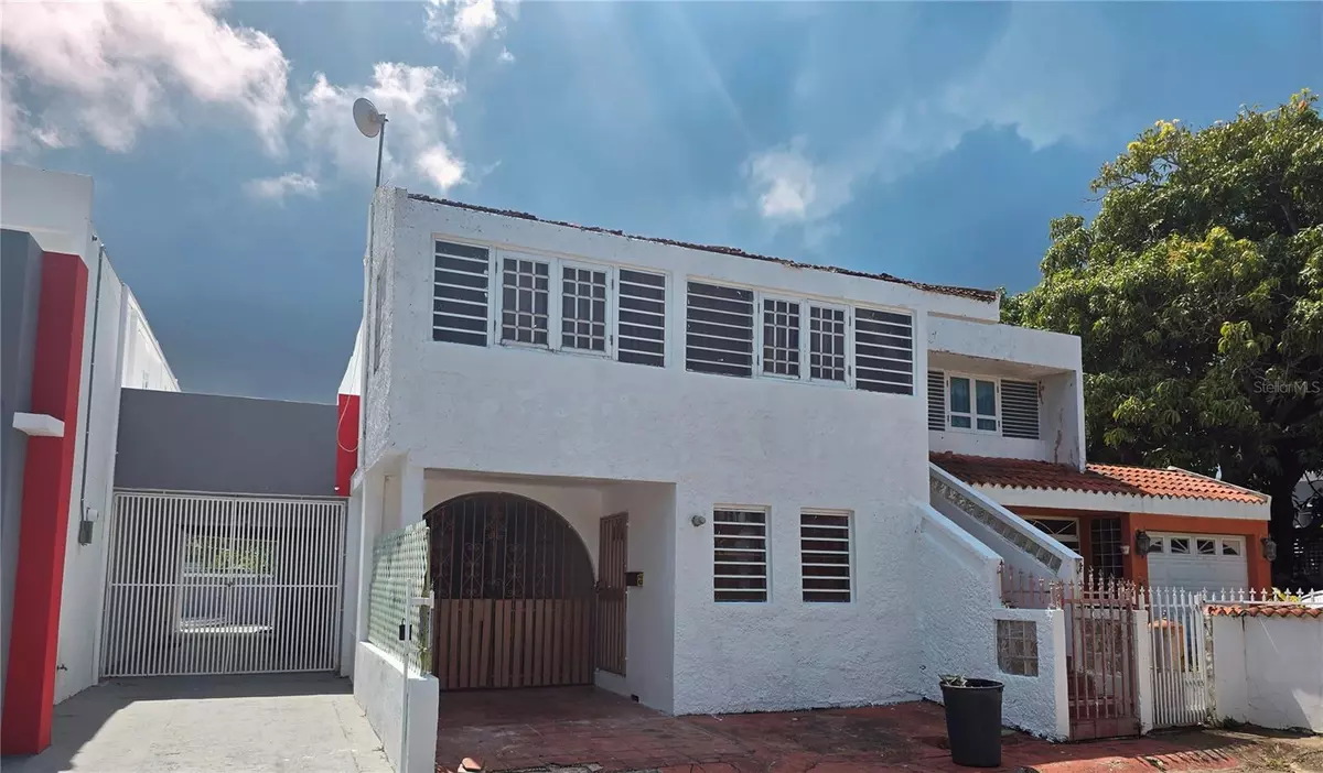 Carolina, PR 00983,AY10 VALLE ARRIBA HEIGHTS 38C