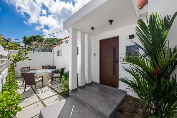 San Juan, PR 00913,PARK BOULEVARD GENERAL DEL VALLE #2212