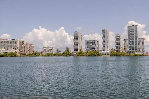 San Juan, PR 00907,888 COND. ASHFORD LAGOON #apt 7