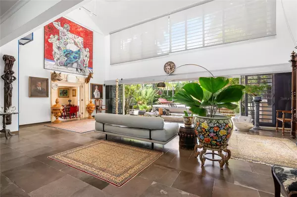 Guaynabo, PR 00966,3 PEDROSA STREET GARDEN HILLS