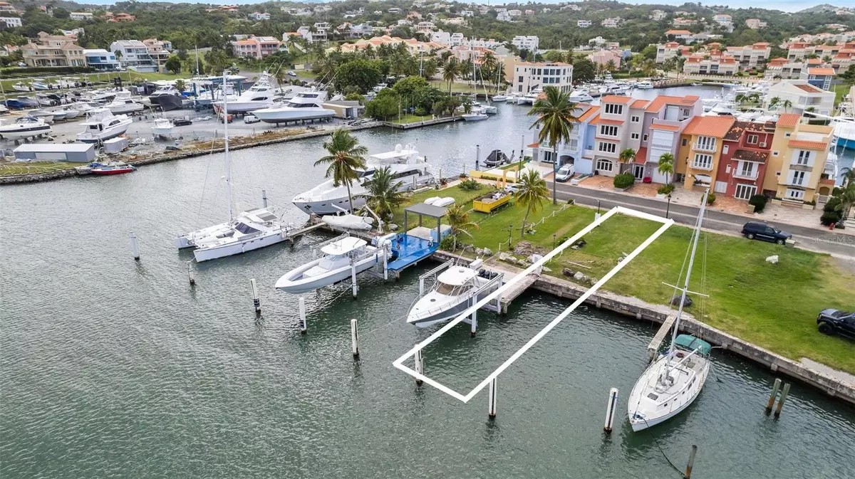 Humacao, PR 00791,. ISLA SAN MIGUEL #45