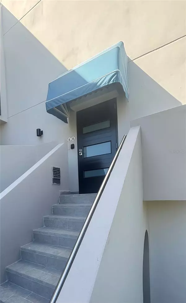 Humacao, PR 00791,180 SE CANDELERO DRIVE ST #66