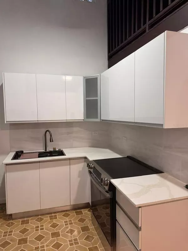 San Juan, PR 00901,273 CALLE SOL