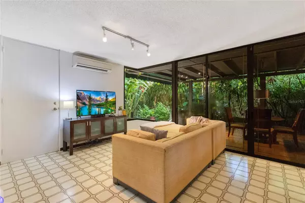 San Juan, PR 00927,# 255 DUKE ST #TH 8B,