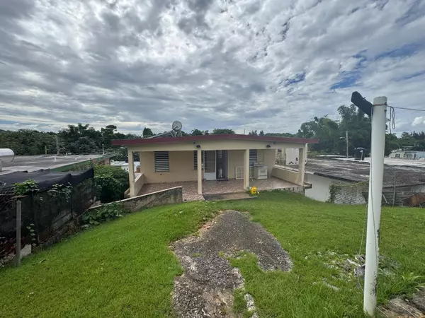 Lares, PR 00669,50 CALLE CENTRAL