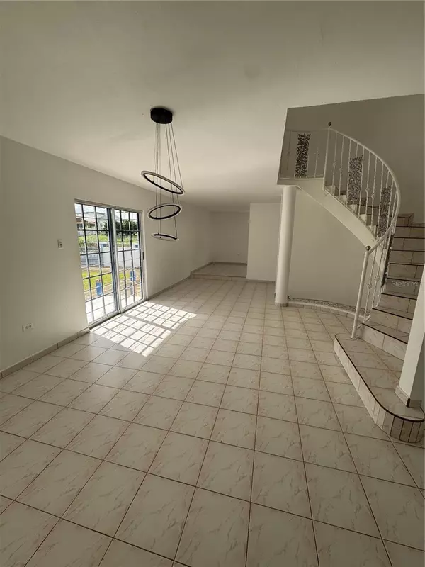 Rio Grande, PR 00745,13 PARAISO