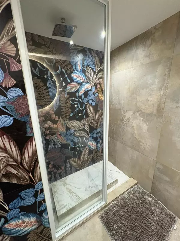 San Juan, PR 00909,20 PLAZA #1502