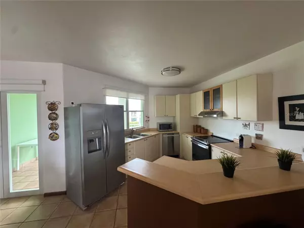 Humacao, PR 00791,2207 PALMAS DRIVE