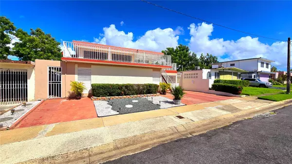 Bayamon, PR 00956,CALLE RENO URB. VISTA BELLA #H28