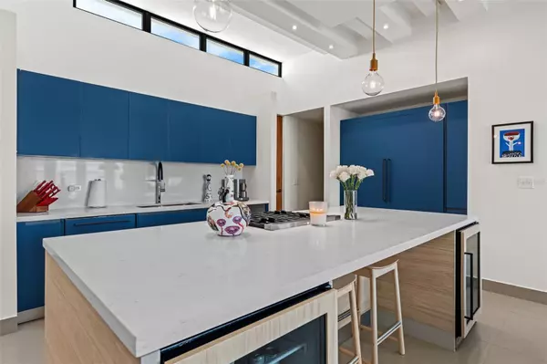 Bayamon, PR 00959,Calle Iguazu #82