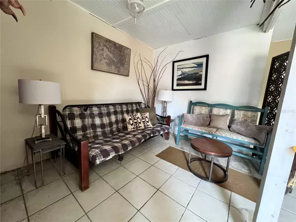 Maricao, PR 00606,6 CALLE ZUZAURREGUI