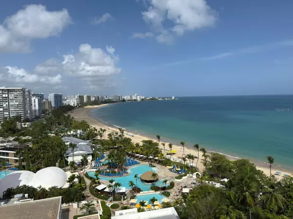 Carolina, PR 00979,6165 AVENUE ISLA VERDE #657