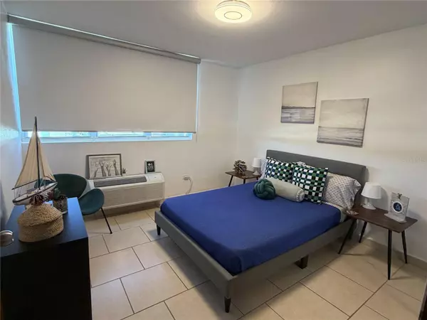 Vega Baja, PR 00693,1 Cll Jurel CONDOMINIO VEREDAS DEL MAR #1