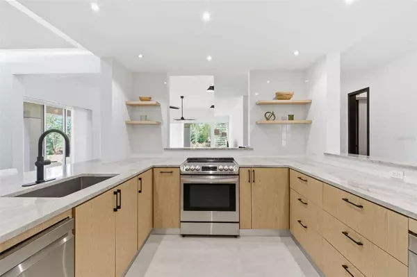 Dorado, PR 00646,13 FAIRWAYS VILLAS